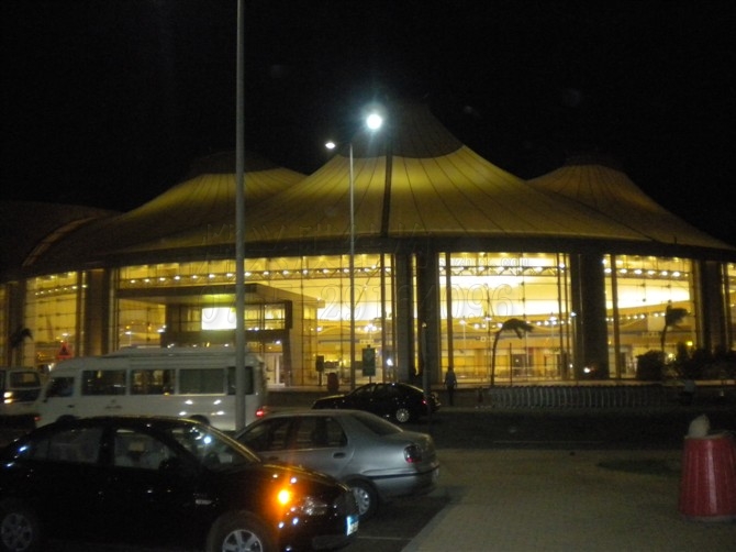 索膜結(jié)構(gòu)建筑-燁興膜結(jié)構(gòu) 索膜結(jié)構(gòu)建筑.jpg