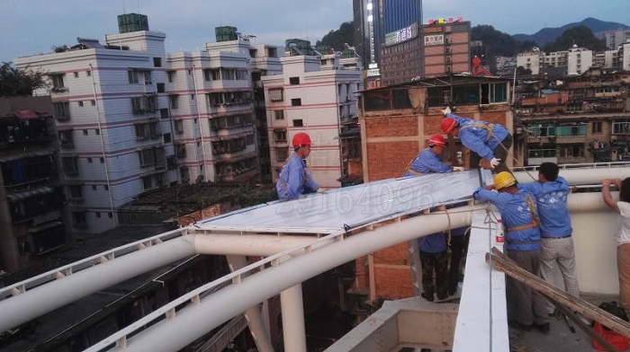 飛機(jī)壩氣枕膜結(jié)構(gòu)安裝-燁興膜結(jié)構(gòu) 飛機(jī)壩氣枕膜結(jié)構(gòu)安裝.jpg