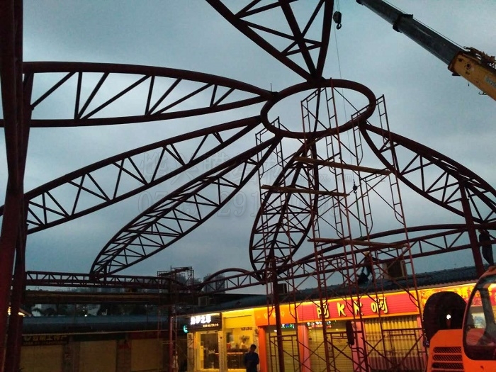 景觀膜結(jié)構(gòu)鋼結(jié)構(gòu)安裝-燁興膜結(jié)構(gòu) 景觀膜結(jié)構(gòu)鋼結(jié)構(gòu)安裝.jpg