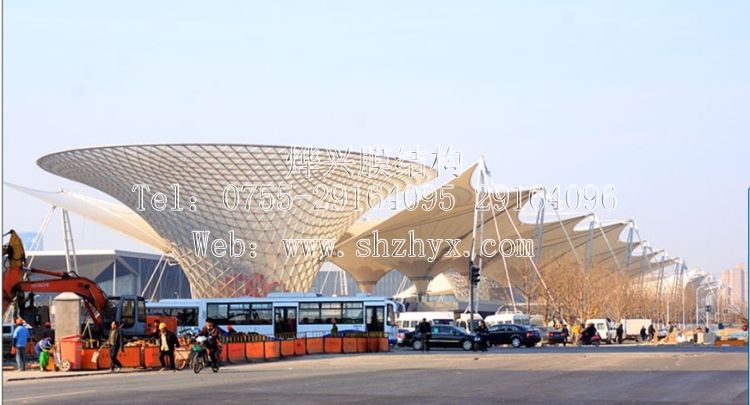 膜結(jié)構(gòu)車棚—深圳燁興膜結(jié)構(gòu)工程有限公司 膜結(jié)構(gòu)車棚.jpg