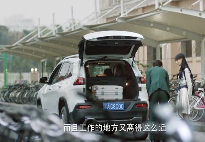 微微一笑很傾城膜結(jié)構(gòu)車棚定制-燁興膜結(jié)構(gòu) 微微一笑很傾城膜結(jié)構(gòu)車棚定制.jpg